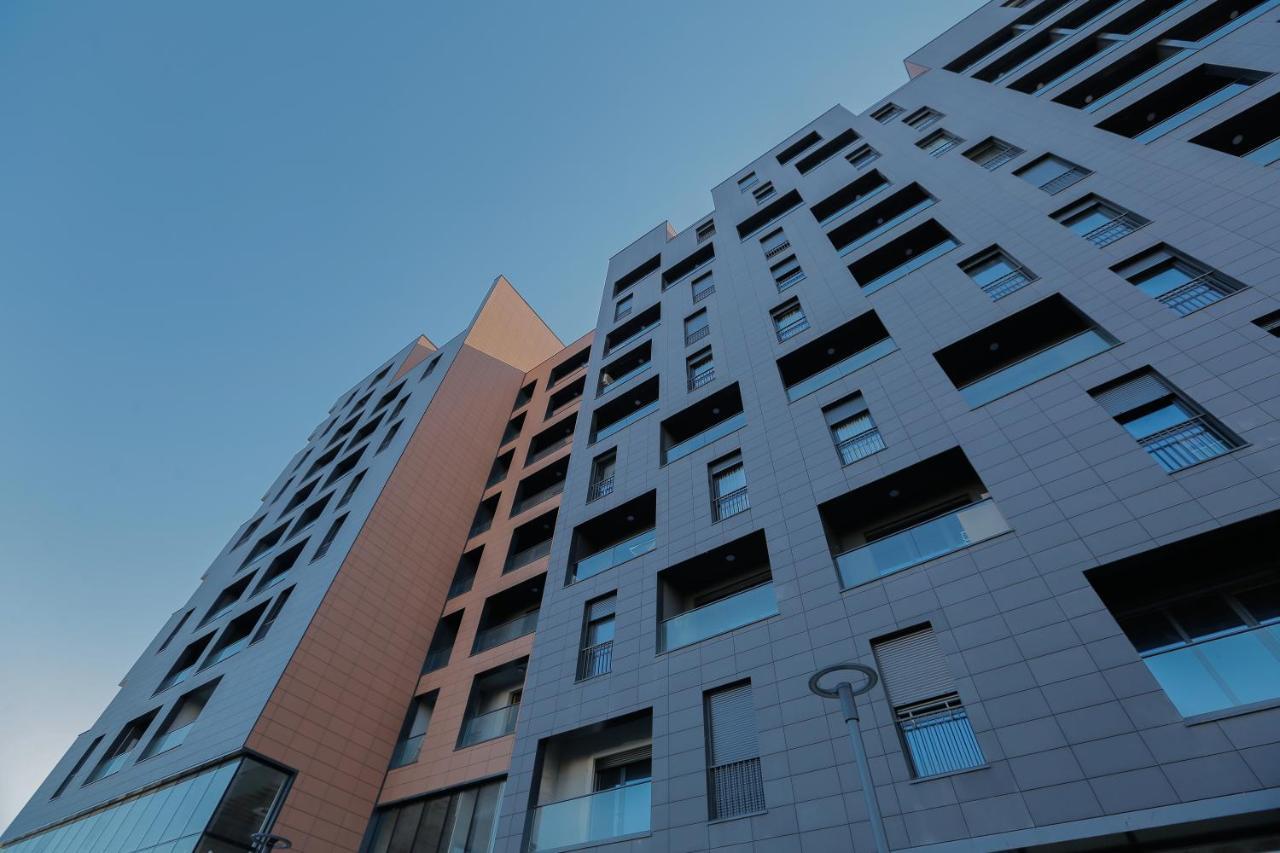 Miku Apartment - Vibrant 1Bd Apartment At Olympic Residence Tirana Exterior photo